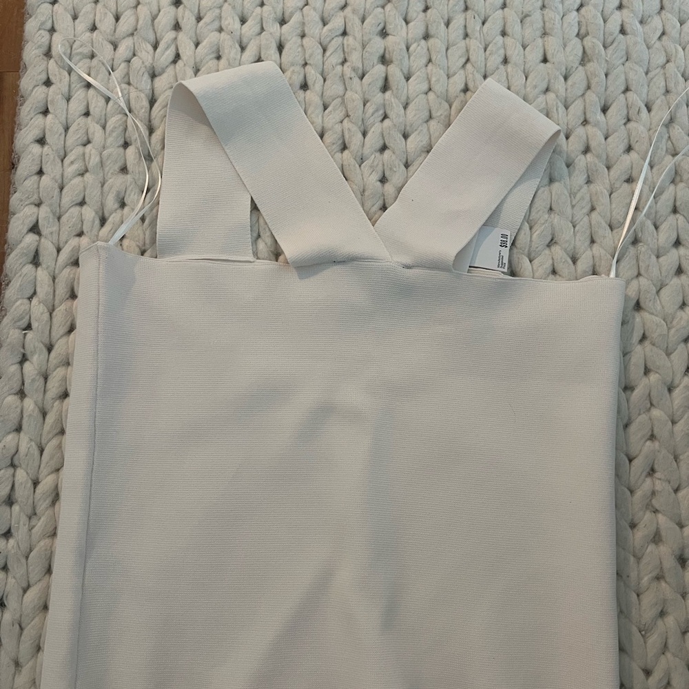 NWT House of Harlow Cream Top - Picture 2 of 2